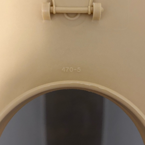 TUPPERWARE CEREAL CONTAINER KEEPER #469 WITH TAN WIDE MOUTH FLIP TOP SEAL #470 - Picture 11 of 11